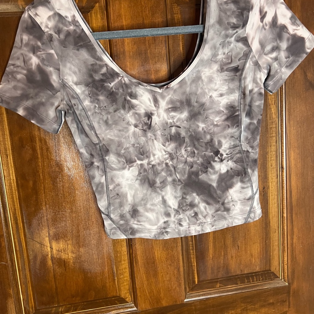 Lululemon Athletica Marble Gray Crop Top